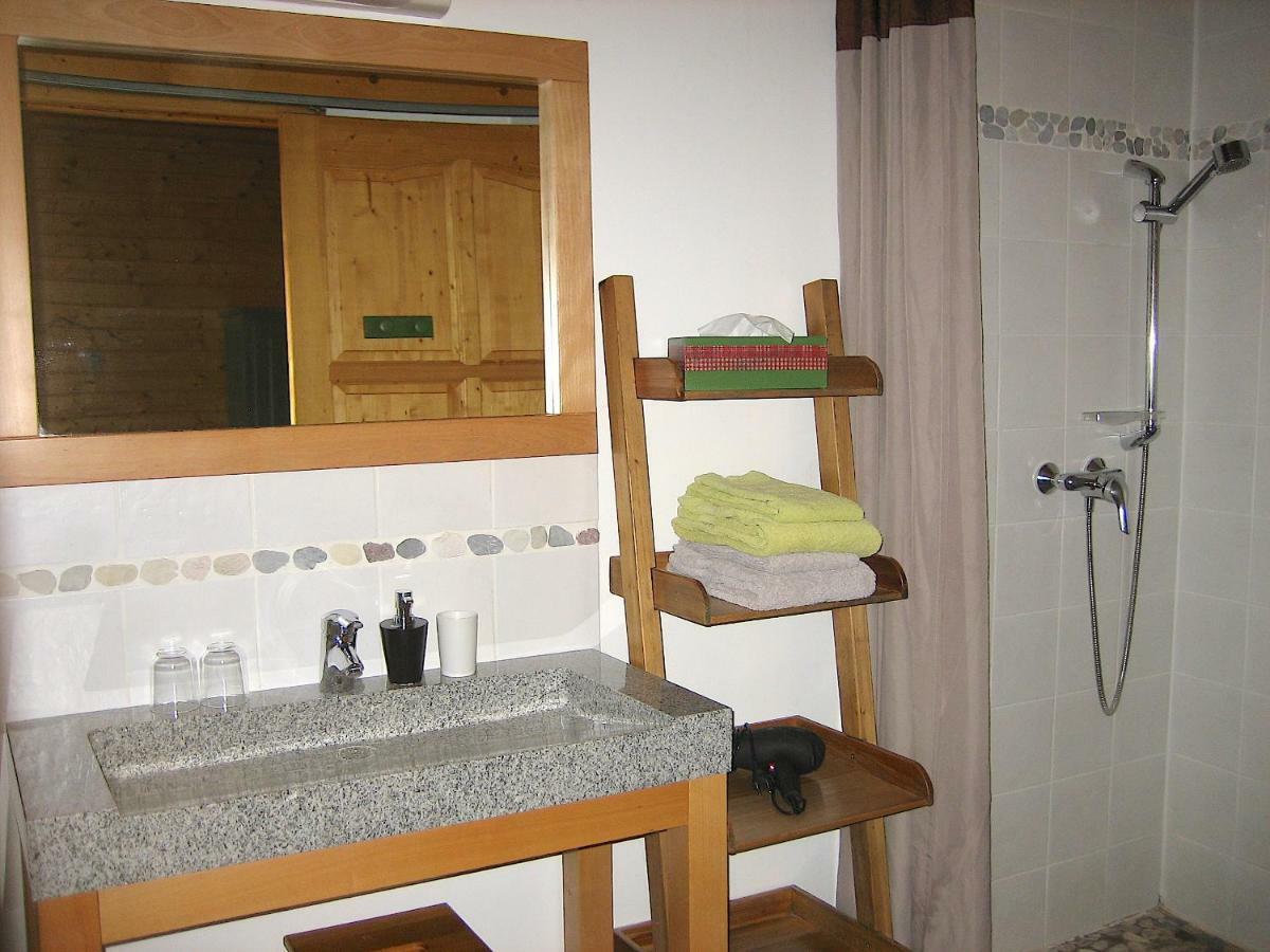Chambres D'Hotes La Pierre D'Oran LʼArgentière-la-Bessée Zewnętrze zdjęcie